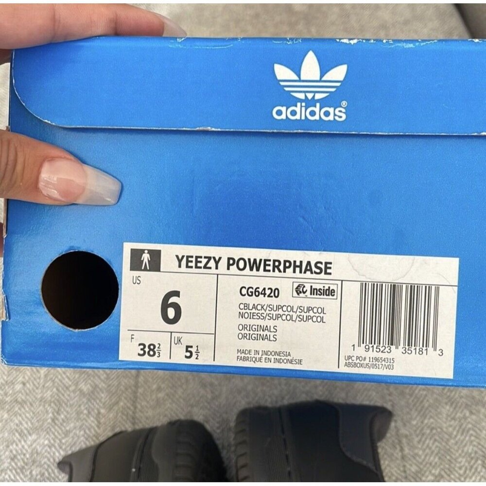 ADIDAS Yeezy Powerphase Calabasas Black Size 6 MENS - Picture 5 of 12